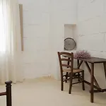 Casa Frea Dimora Storica Bed & Breakfast Martano