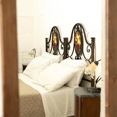 Casa Frea Dimora Storica マルターノ