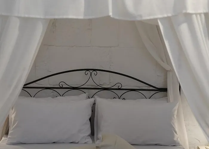 Casa Frea Dimora Storica Bed & Breakfast 4*